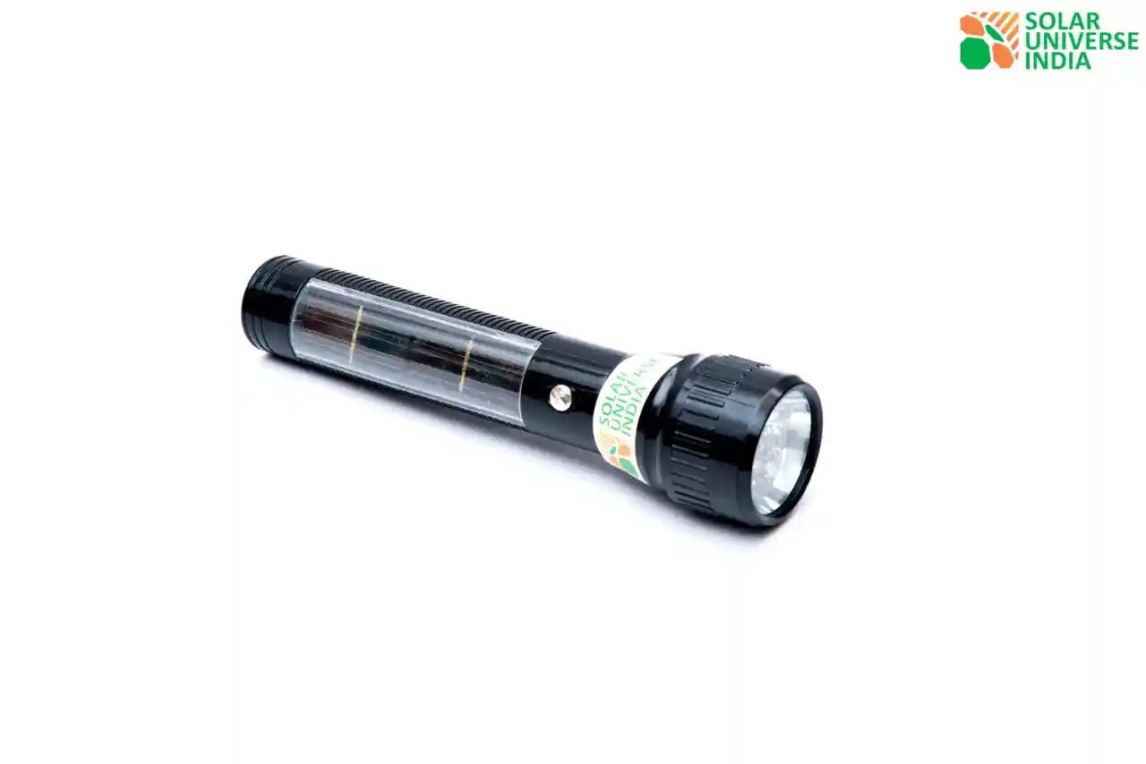 838B – Solar Torch with Compass & Inbuilt Solar Panel